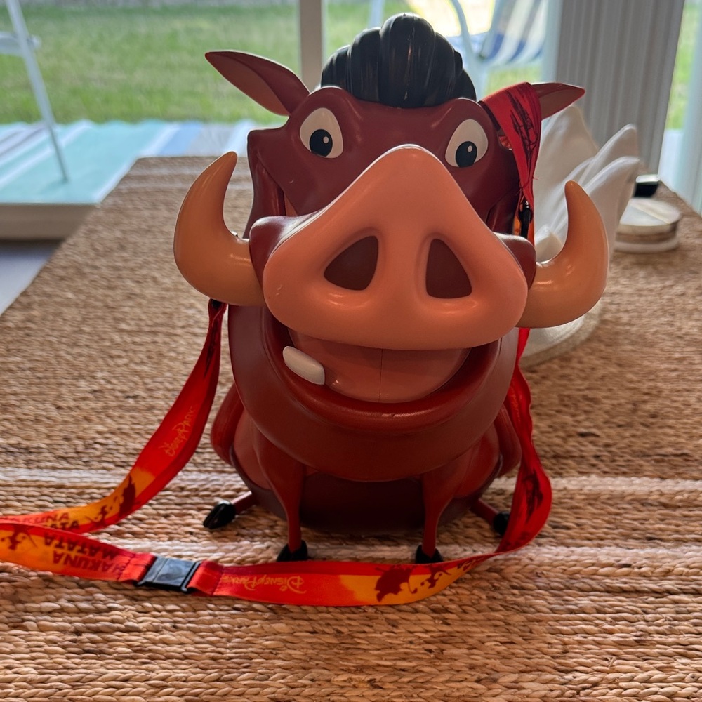 Walt Disney animal kingdom Pumbaa Red and brown Crossbody pop corn bucket